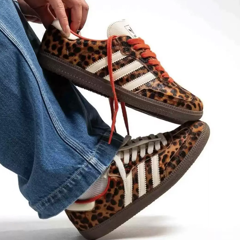Street Fashion Adidas - Adidas Wanita Samba OG Trefoil Sepatu