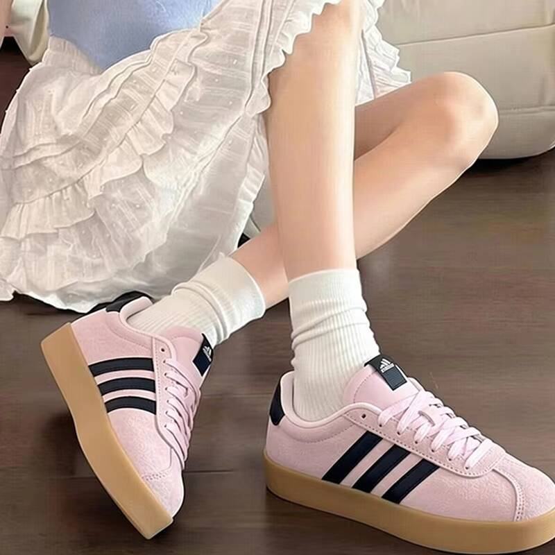 Sepatu Skateboard Wanita Adida - Street Fashion Adidas ulasan dan harga