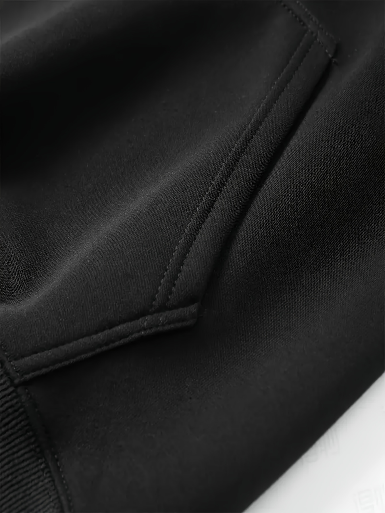 Hoodie Hitam Pria dengan Tema  - Street Fashion Now ulasan dan harga