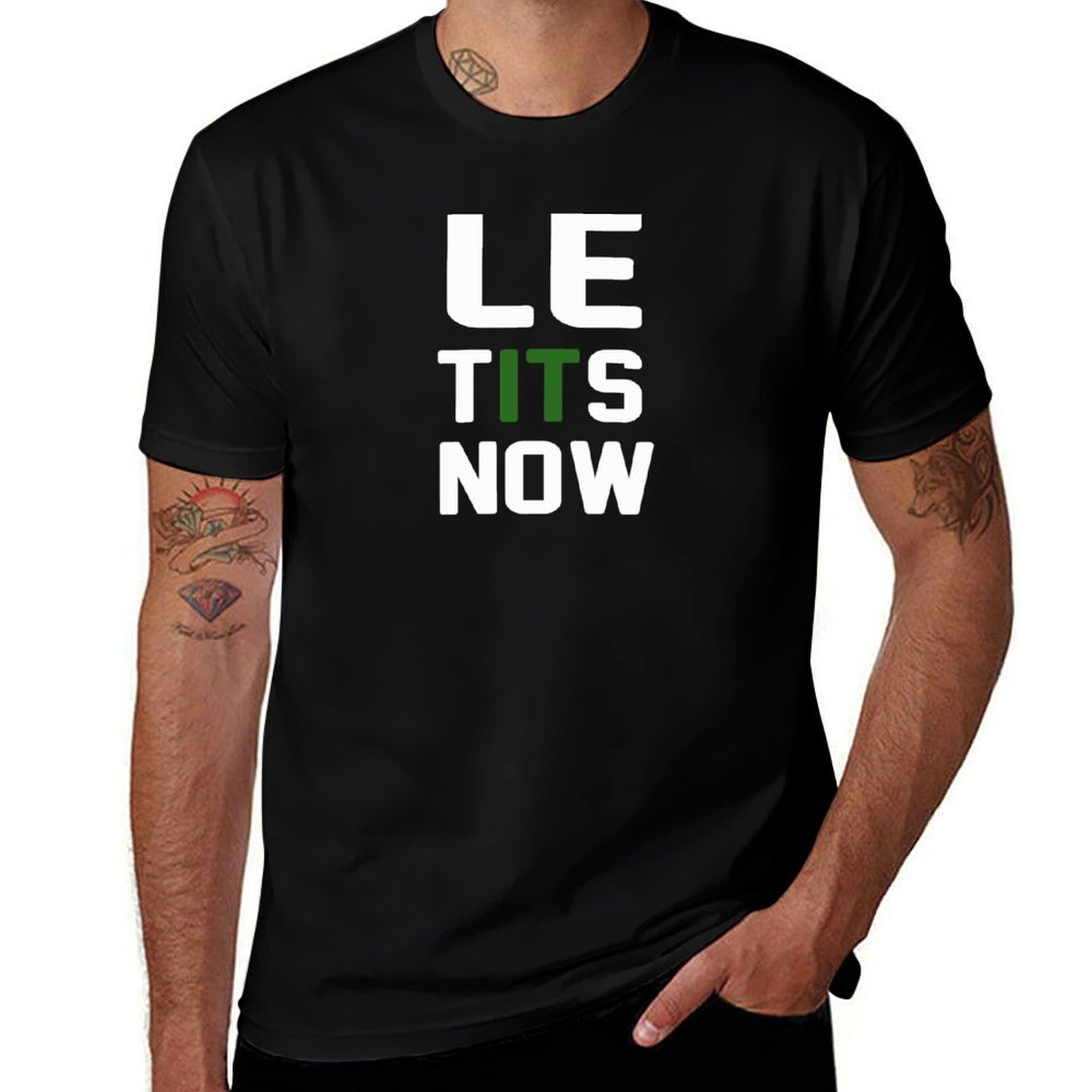 Kaos Le Tits Now, Kaos Kasual  - Street Fashion Now ulasan dan harga