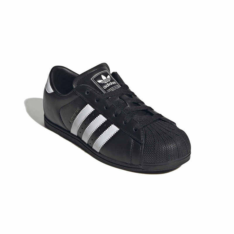 Sepatu Skate Adidas Trefoil Wa - Street Fashion Adidas ulasan dan harga