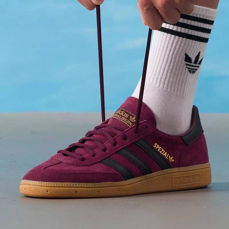 Sepatu Adidas Samba Trefoil Un - Street Fashion Adidas ulasan dan harga