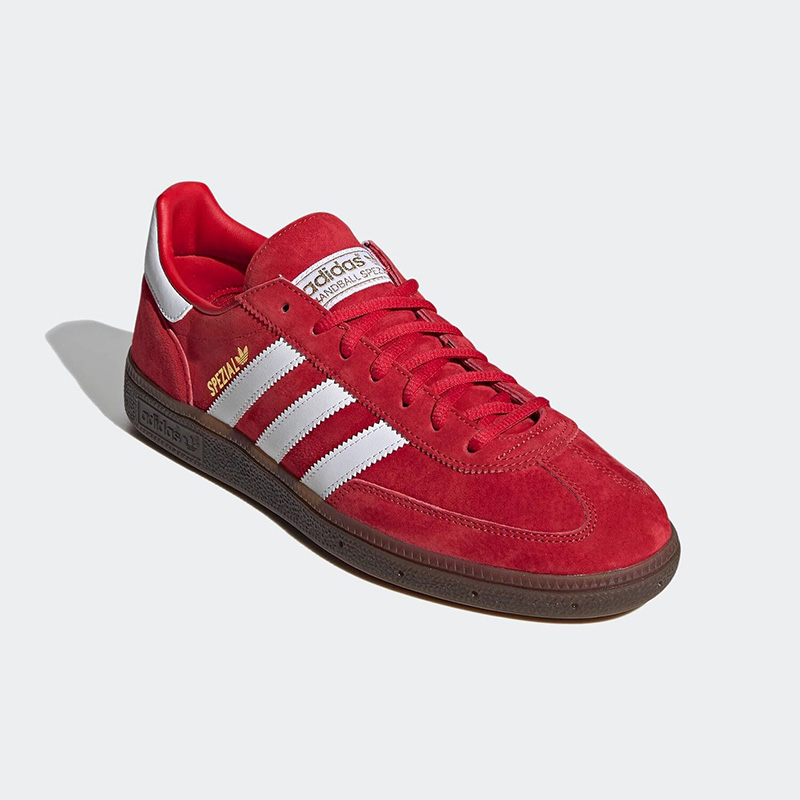 Adidas Trefoil Retro Suede Ska - Street Fashion Adidas ulasan dan harga
